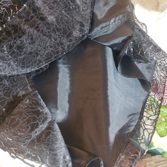 Cachet black and silver Rose's maxi skirt size 4 - Picture 6 of 8